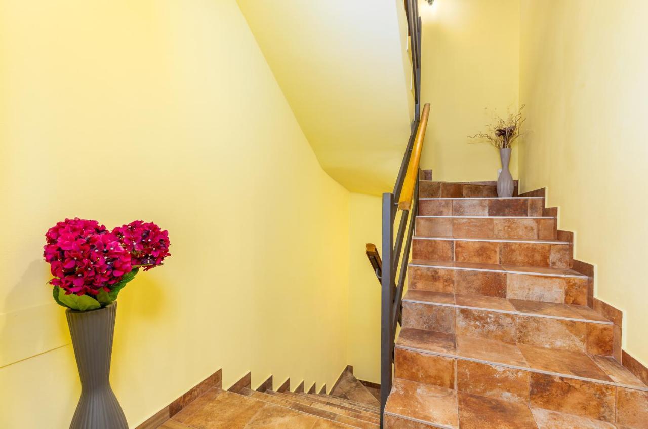 Apartmani Monte Пула Экстерьер фото